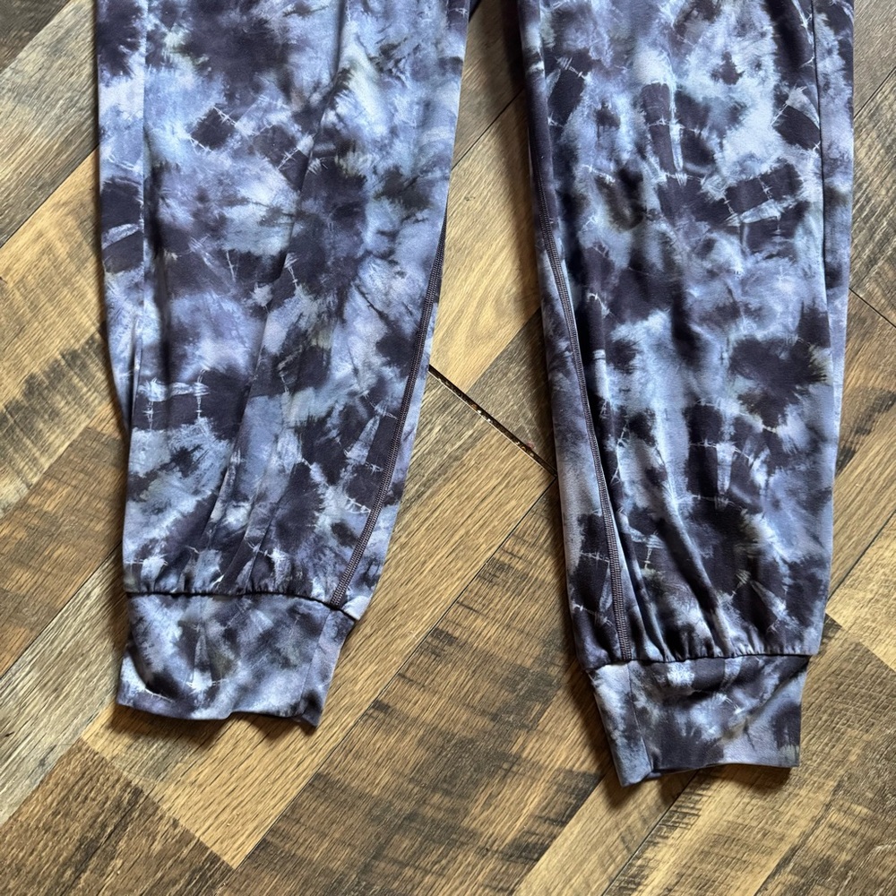Athleta Salution Tie-Dye Joggers in Black and gray - Picture 2 of 11